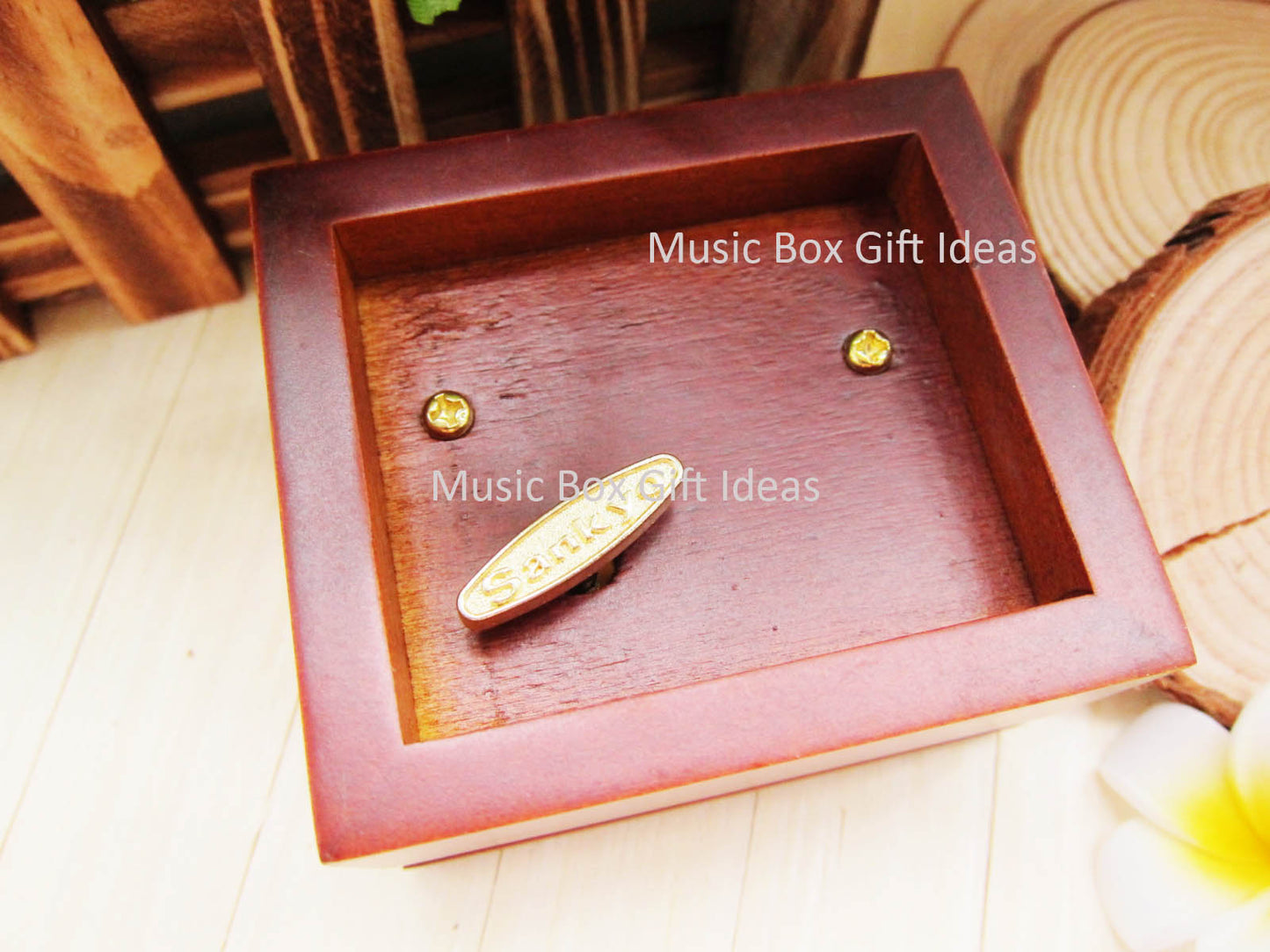 Personalized BTS Butter Sankyo 18-Note Music Box Gift (Wooden Clockwork)
