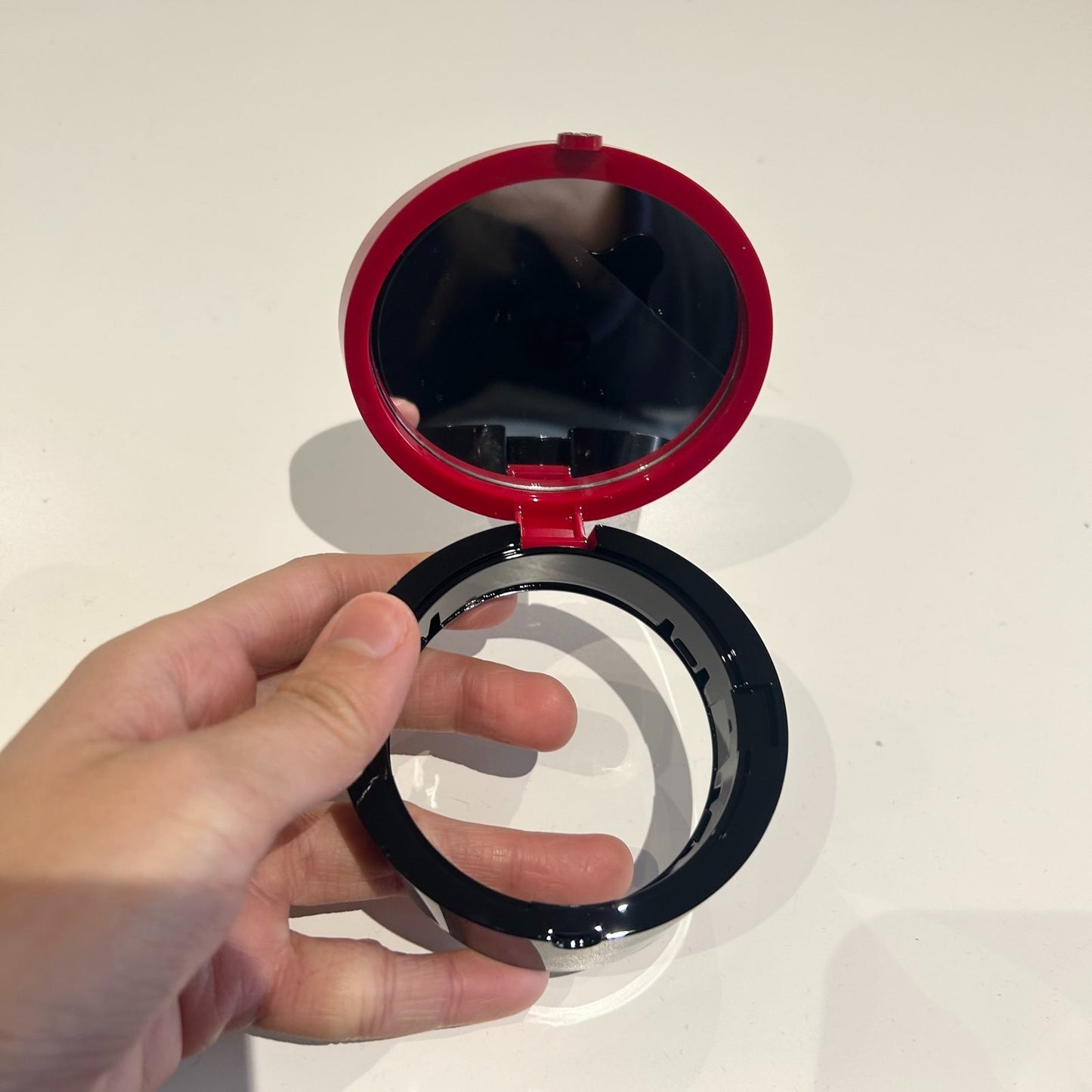 Giorgio Armani Essence-in Foundation My Armani To Go Empty Cushion Case (Crystal) - Music Box Gift Ideas