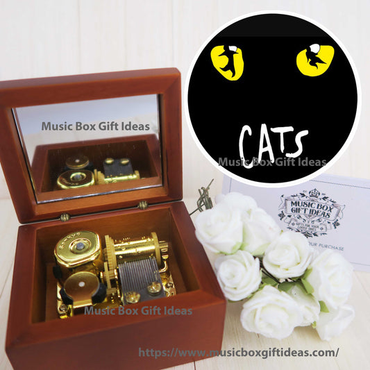 Musical Cats Soundtrack Memory 18-Note Music Box Gift (Wooden Clockwork) - Music Box Gift Ideas