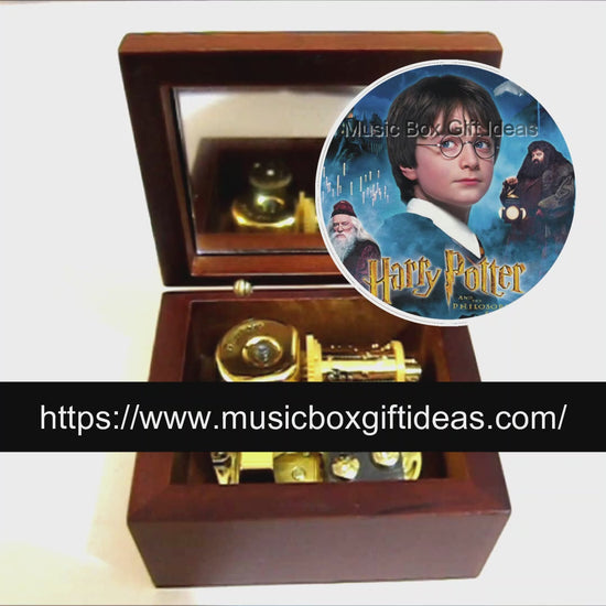 Harry Potter Hedwig's Theme 18-Note Jewelry Music Box Gift (Wooden Clockwork) - Music Box Gift Ideas
